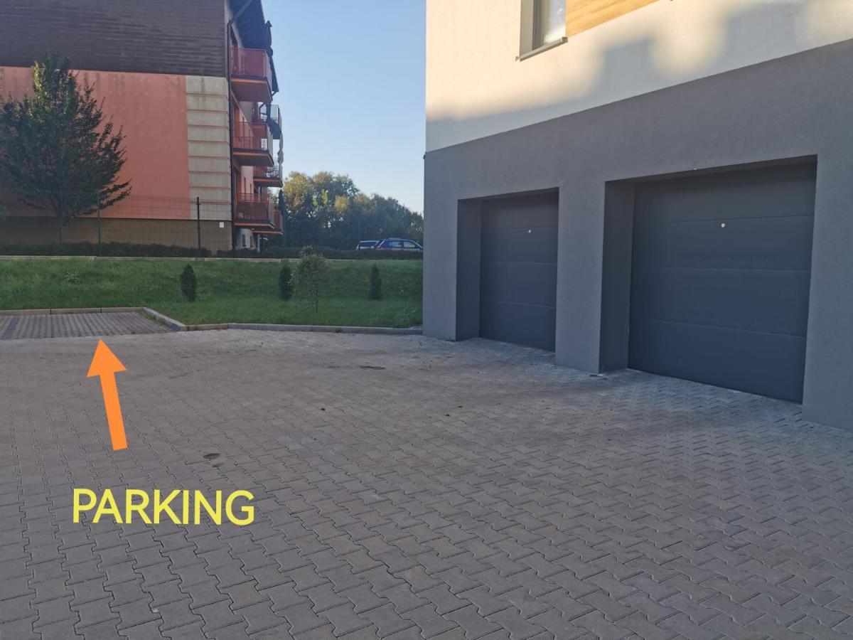 Lux Apartament Będzin Esterno foto